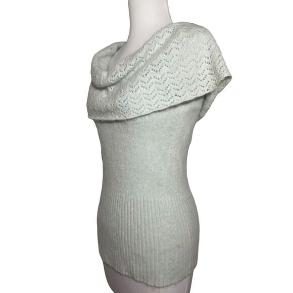 Rampage Women's Angora Blend Knit  Silver Sage Blouse Size L Knit Sleeveless - Picture 2 of 7